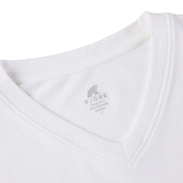 High - Performance T-Shirt Women– FJORKTec - FJORK Merino 🌍 - White logo black - T-shirt